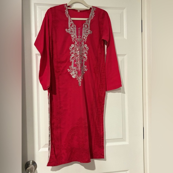 Pakistani kurti - Picture 2 of 4